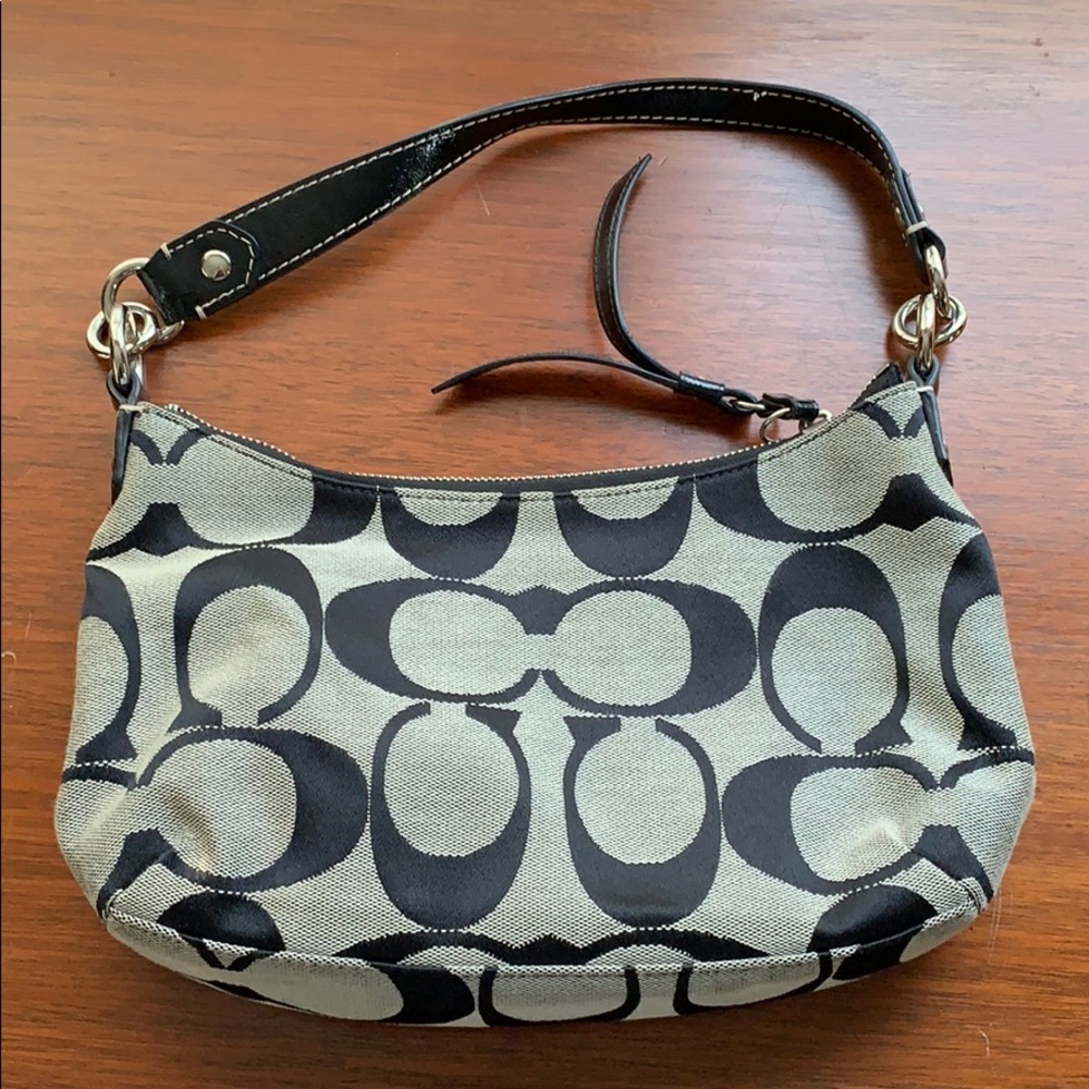 Coach Purse - Picture 2 of 4